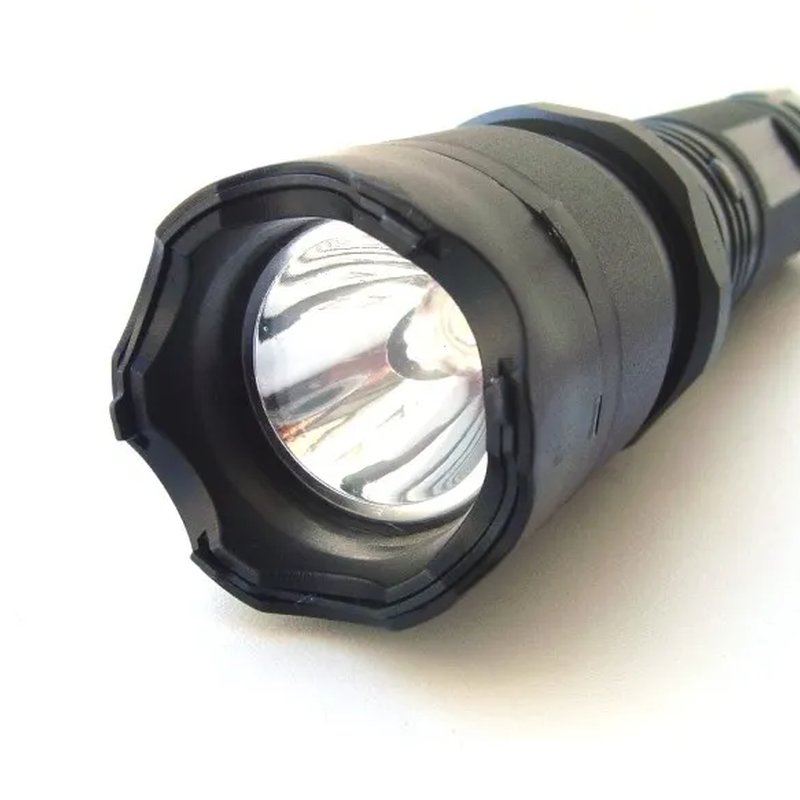 1101 – Samoodbrambena LED lampa