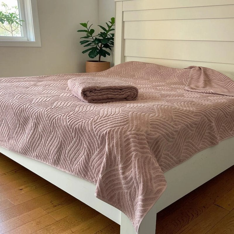Letnji frotirni prekrivač – Sara – 200x200cm Roze boja
