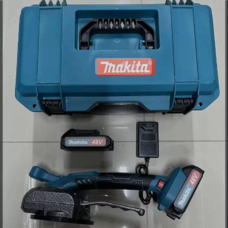 Makita Aku vibracioni alat za pločice sa vakumom