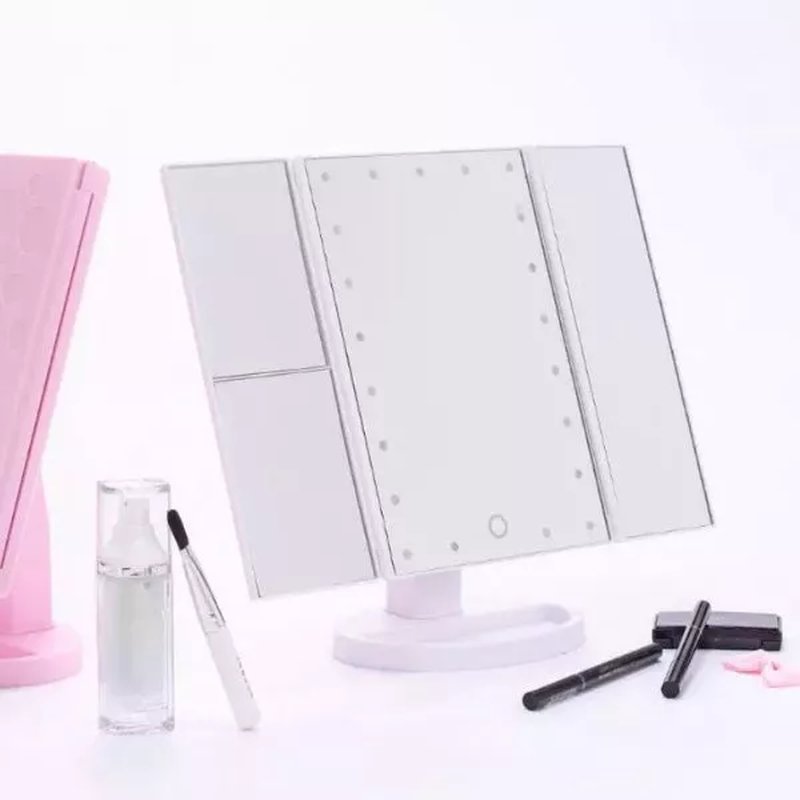 LED ogledalo – Superstar Magnifying Mirror